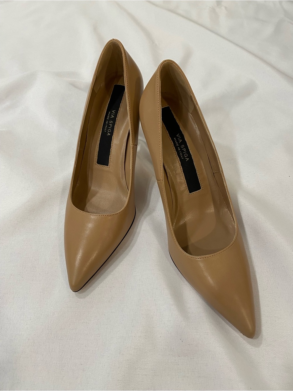 Via Spiga Tan Pointed-Toe Leather Pumps